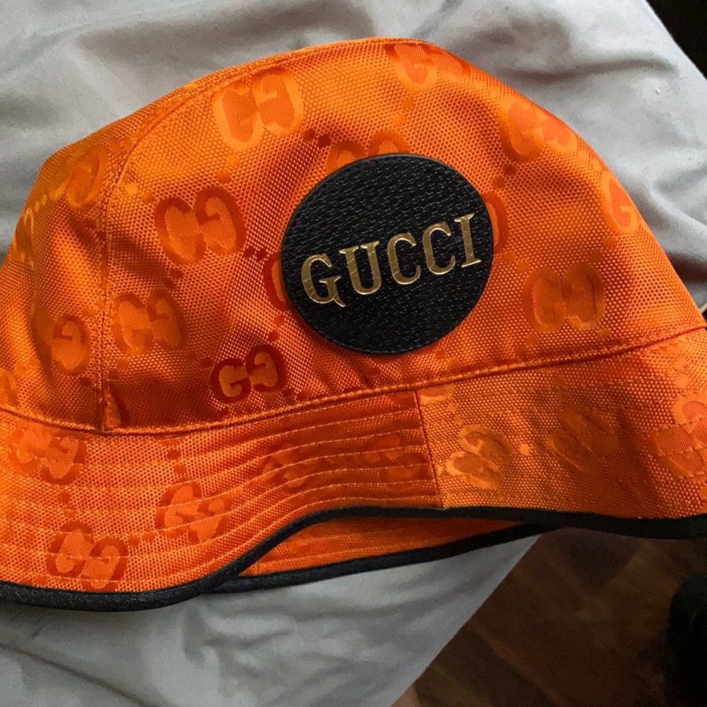 Gucci bucket hat